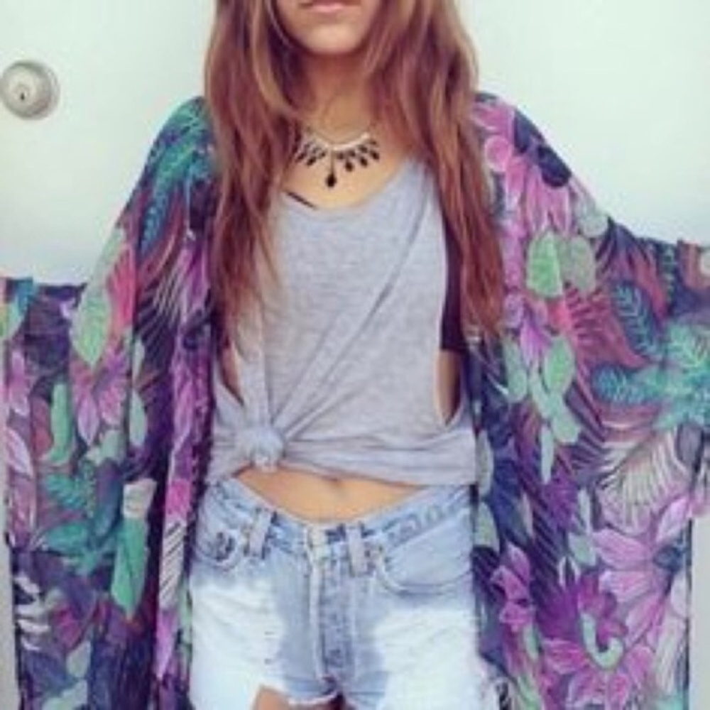 LF Mika & Gala Watercolor Floral Kimono